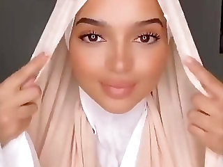 hijab-girl-irresistible-cum-face-hd-porn-video  |  juicymomsporn.com